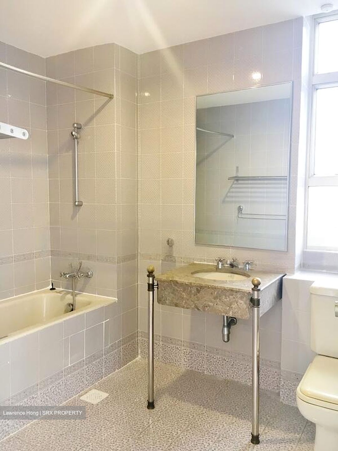 Leonie Condotel (D9), Condominium #613910241